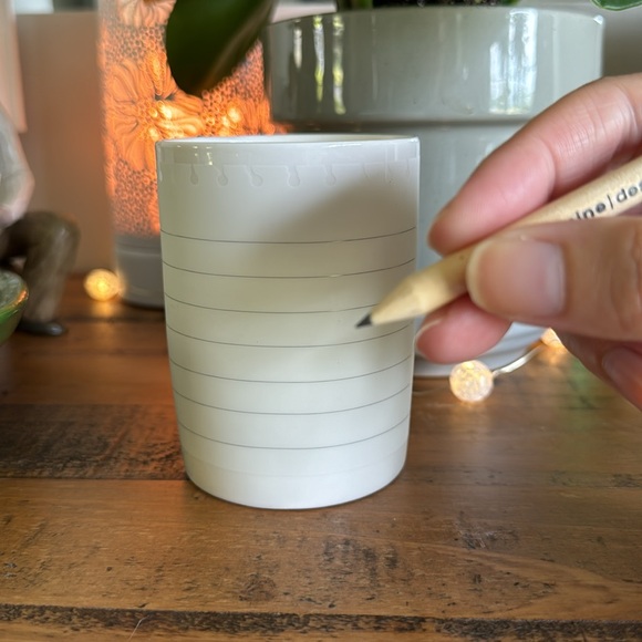 Noted Mine Design Ink Pot Candle - Picture 3 of 5